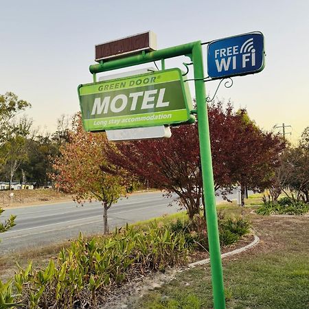 Green Door Motel Lavington Exterior foto